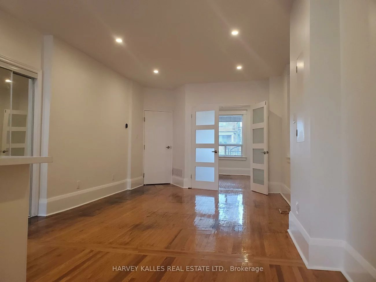 1300, Lansdowne, Corso Italia-Davenport, Toronto