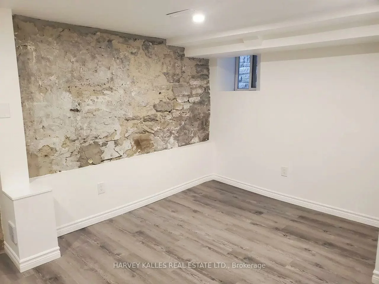 1300, Lansdowne, Corso Italia-Davenport, Toronto