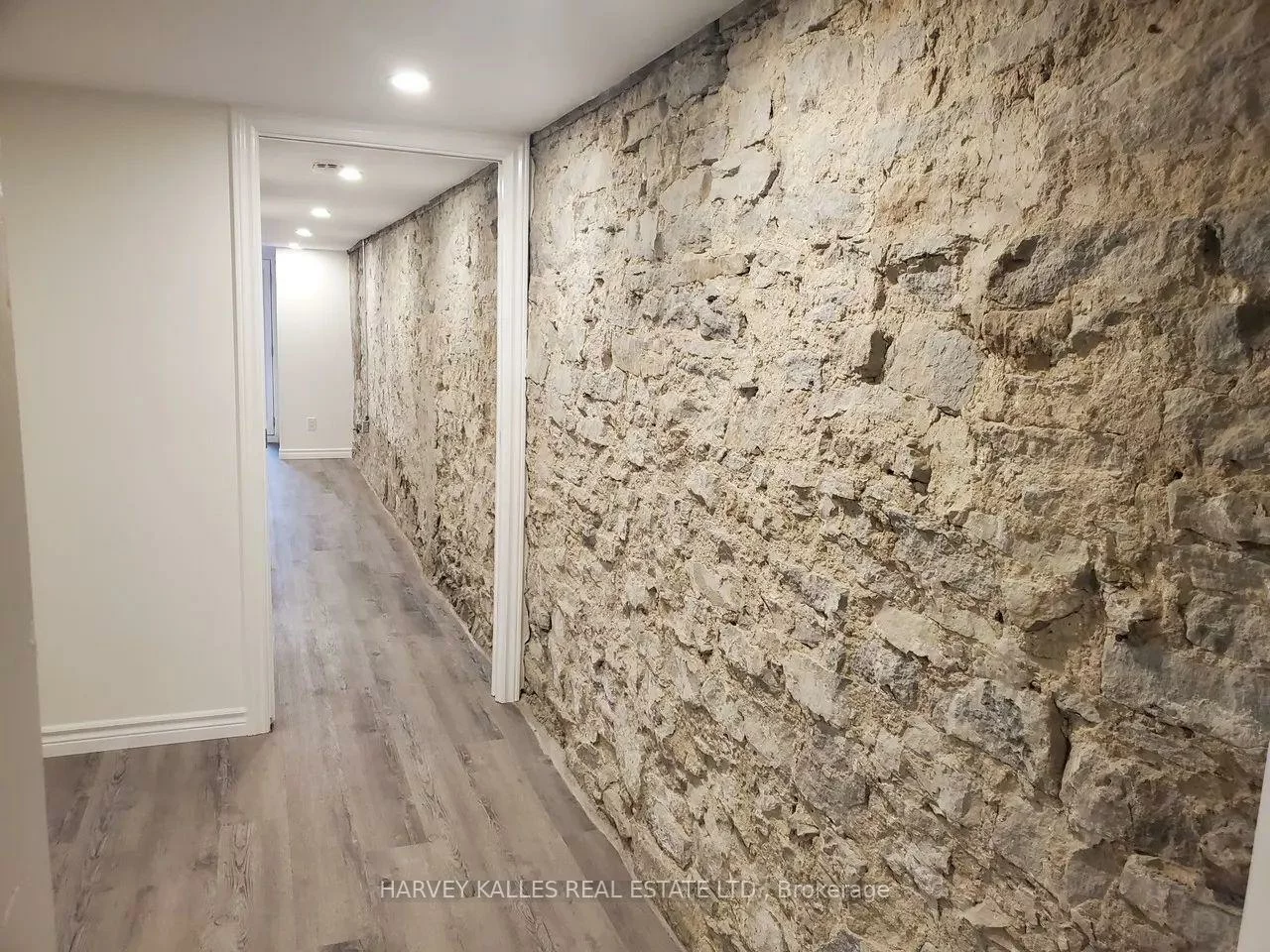 1300, Lansdowne, Corso Italia-Davenport, Toronto