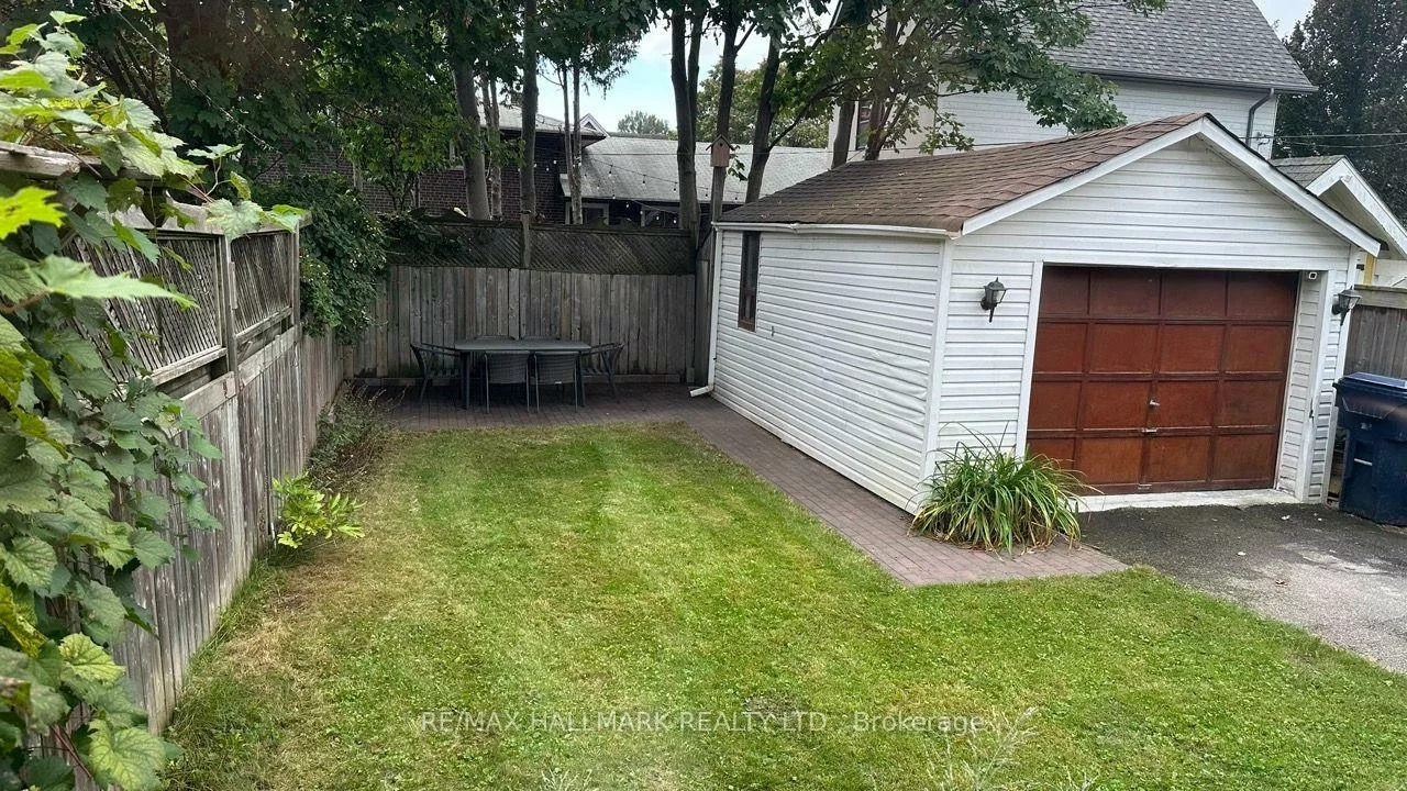 15, Daniels, Stonegate-Queensway, Toronto