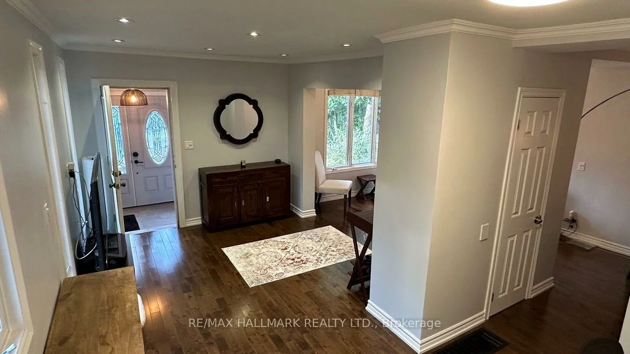 15, Daniels, Stonegate-Queensway, Toronto