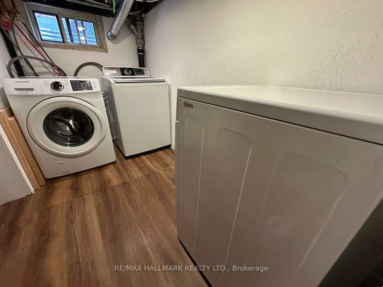 15, Daniels, Stonegate-Queensway, Toronto