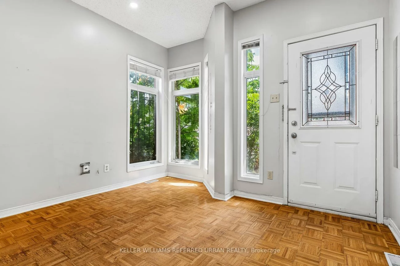 1508, Dupont, Dovercourt-Wallace Emerson-Junction, Toronto