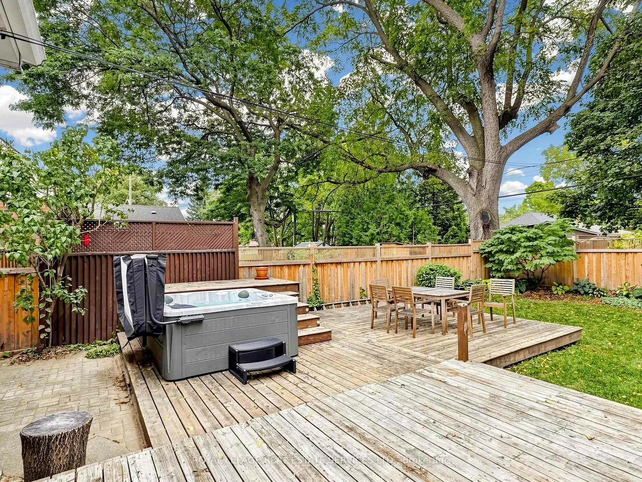 5, Ambleside, Stonegate-Queensway, Toronto