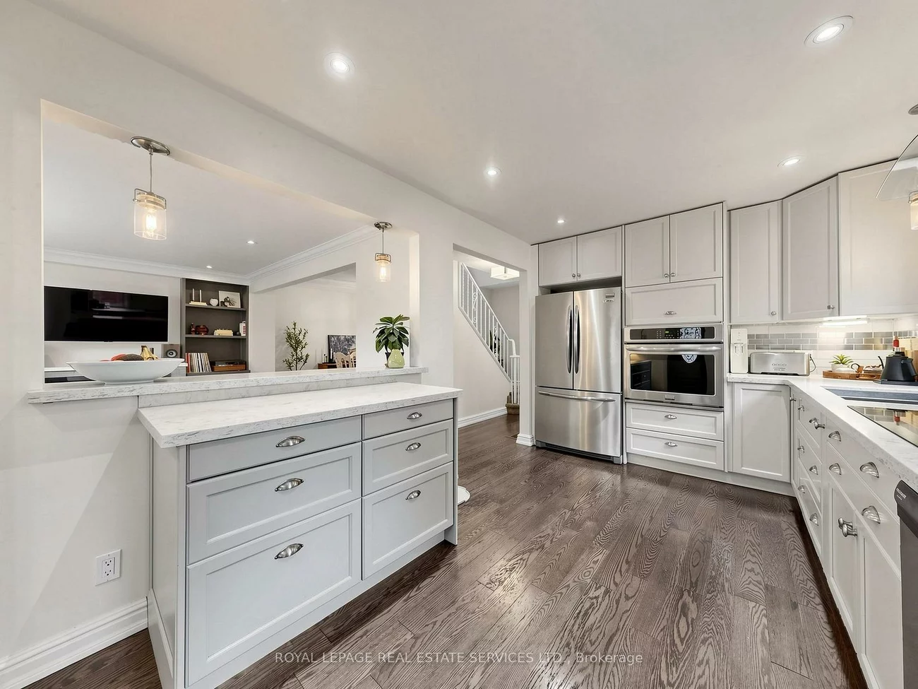 5, Ambleside, Stonegate-Queensway, Toronto