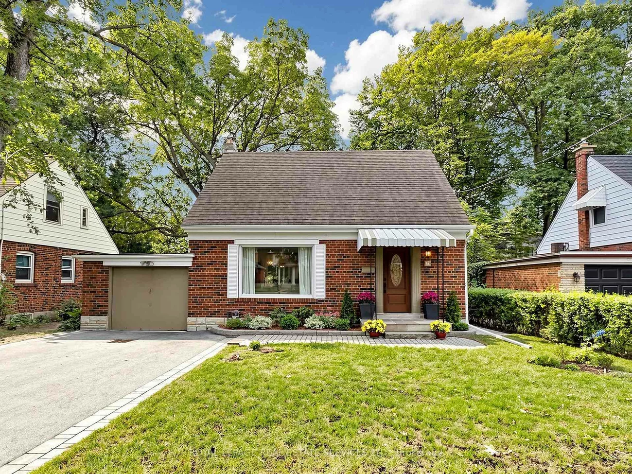 5, Ambleside, Stonegate-Queensway, Toronto
