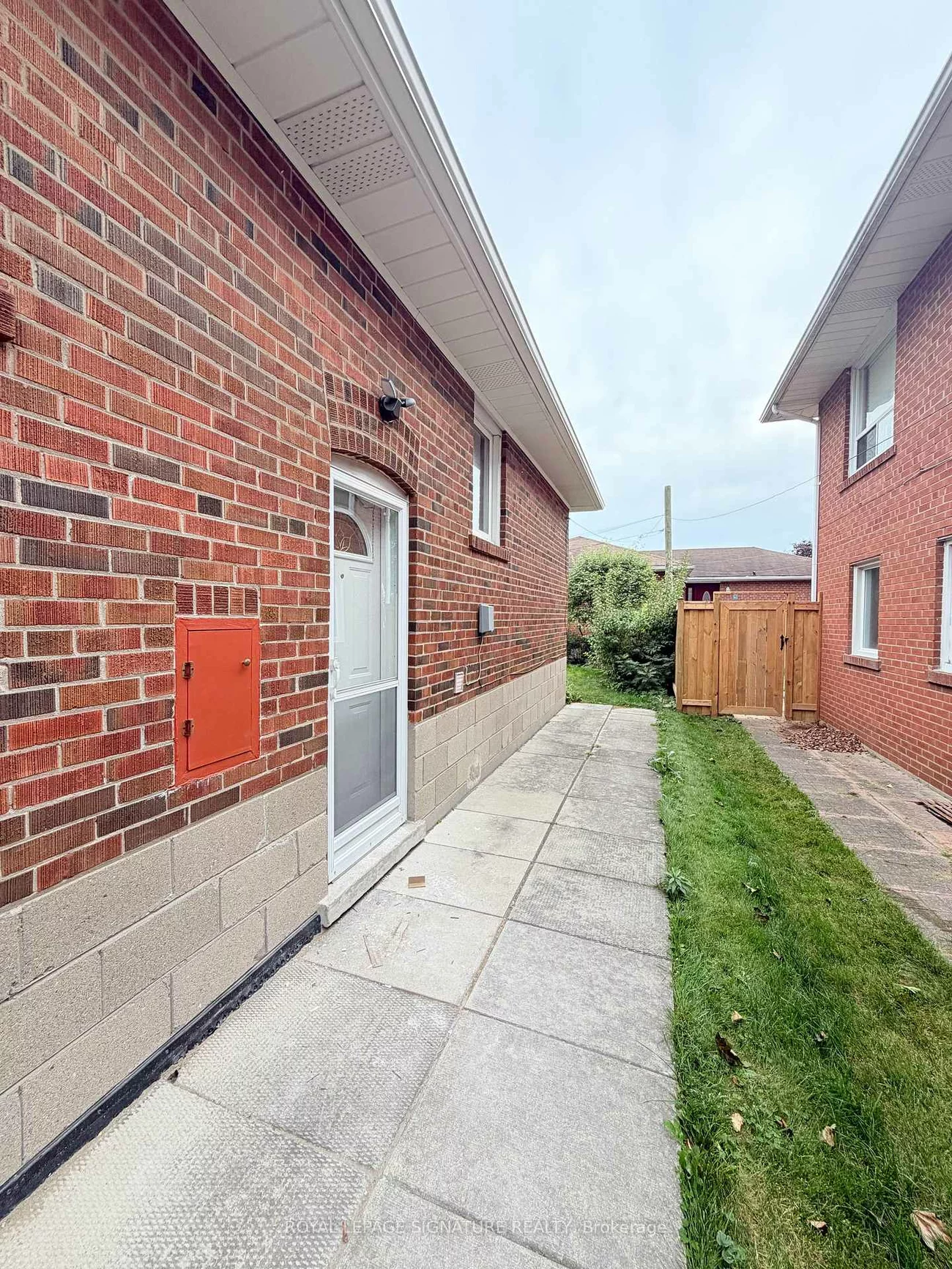 3, Avery, Markland Wood, Toronto