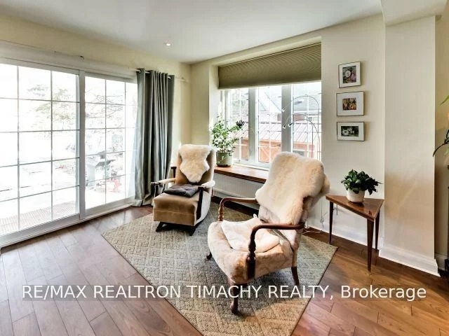 61, Thirty Seventh, Long Branch, Toronto