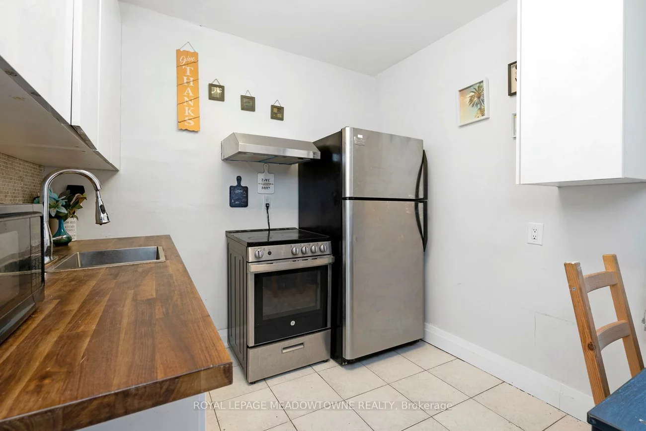 1259, Davenport, Dovercourt-Wallace Emerson-Junction, Toronto