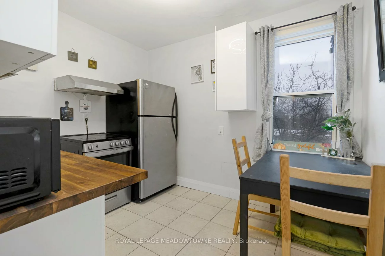 1259, Davenport, Dovercourt-Wallace Emerson-Junction, Toronto