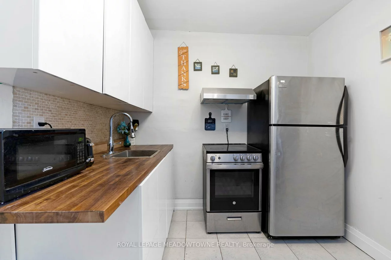 1259, Davenport, Dovercourt-Wallace Emerson-Junction, Toronto