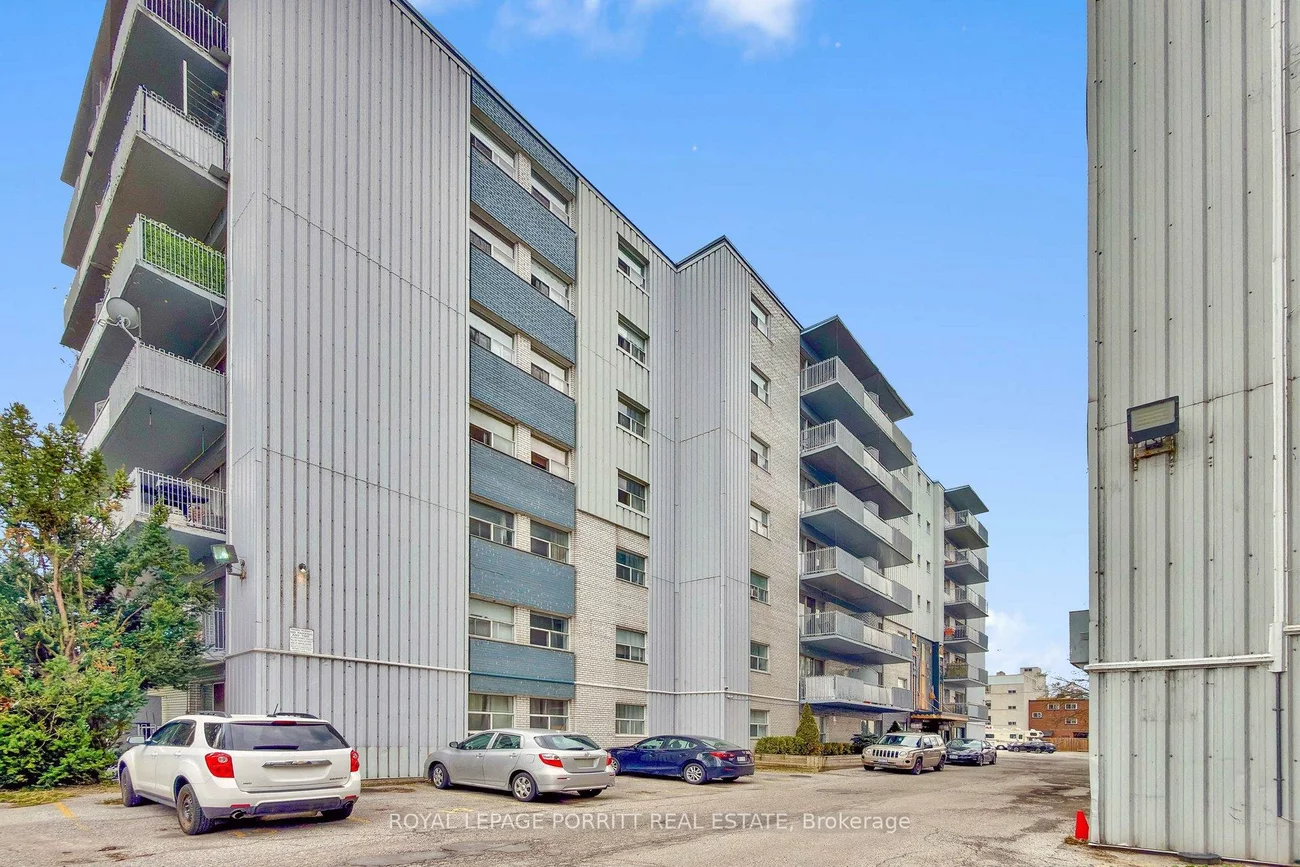 2, Superior, Mimico, Toronto