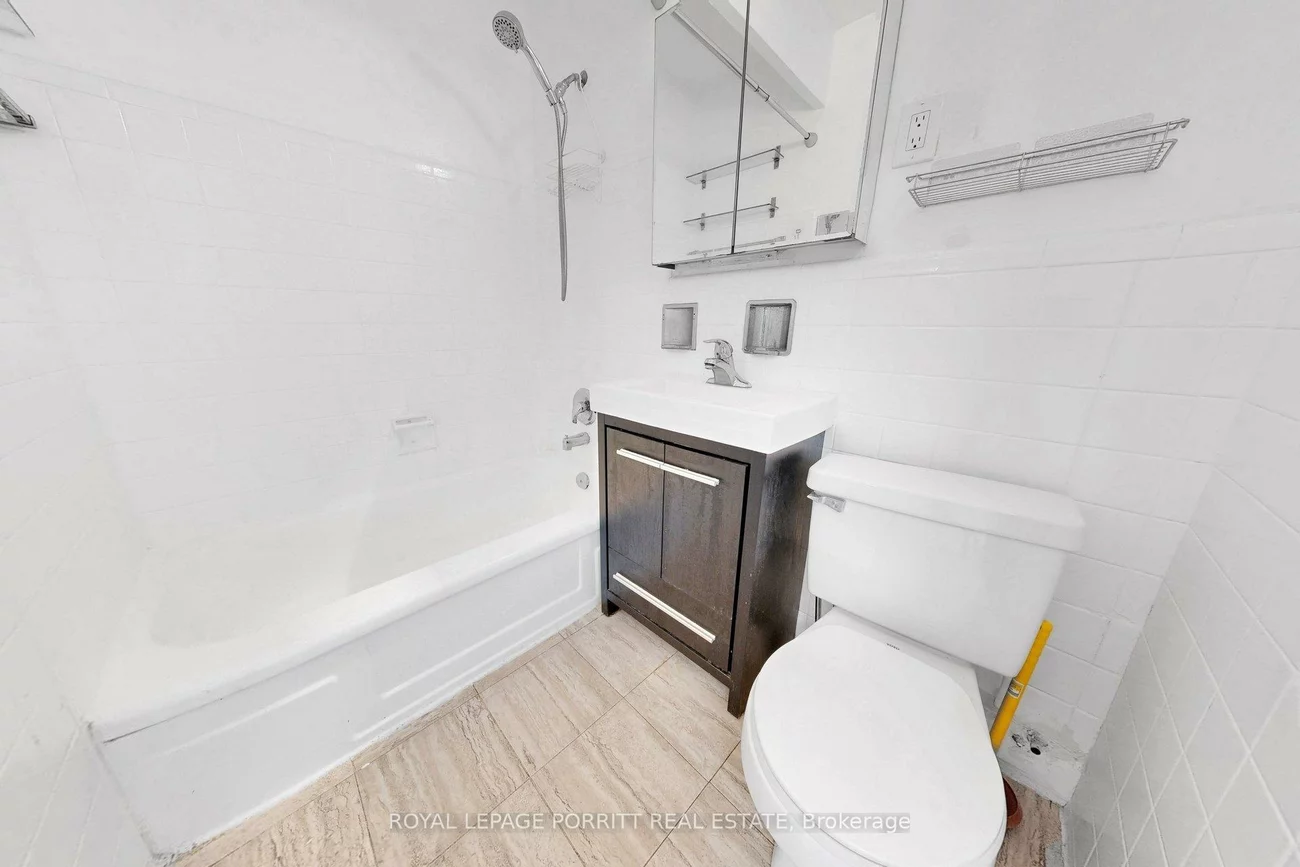 2, Superior, Mimico, Toronto