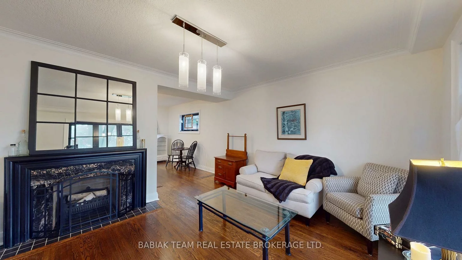 90, Burnhamthorpe, Islington-City Centre West, Toronto