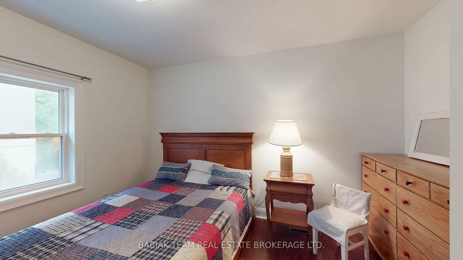 90, Burnhamthorpe, Islington-City Centre West, Toronto