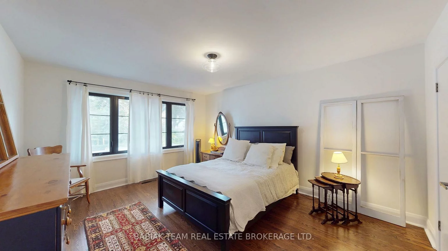 90, Burnhamthorpe, Islington-City Centre West, Toronto
