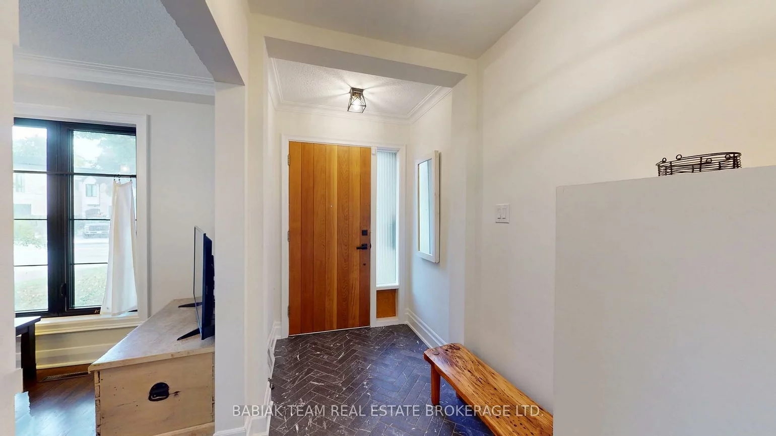 90, Burnhamthorpe, Islington-City Centre West, Toronto