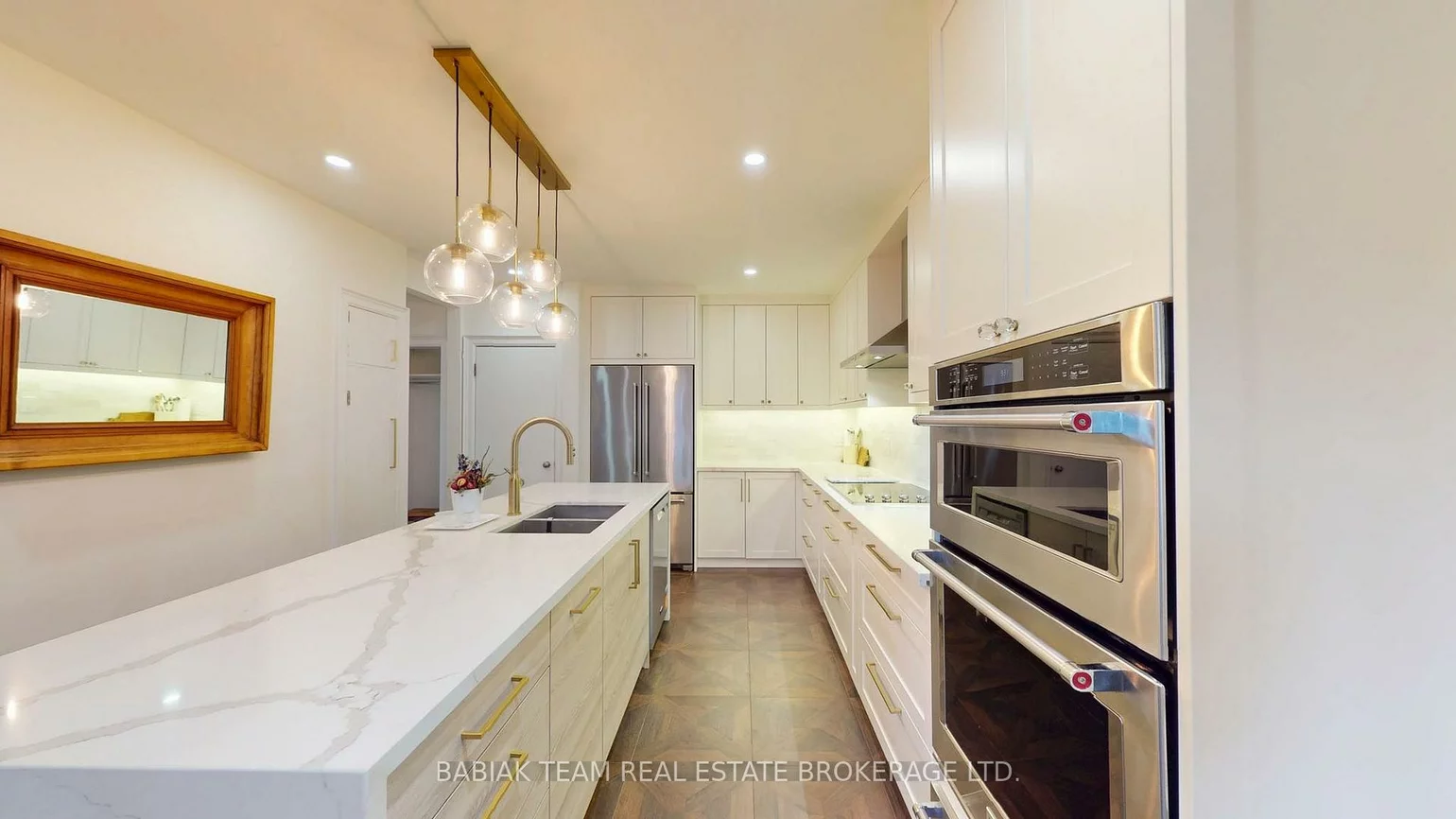 90, Burnhamthorpe, Islington-City Centre West, Toronto