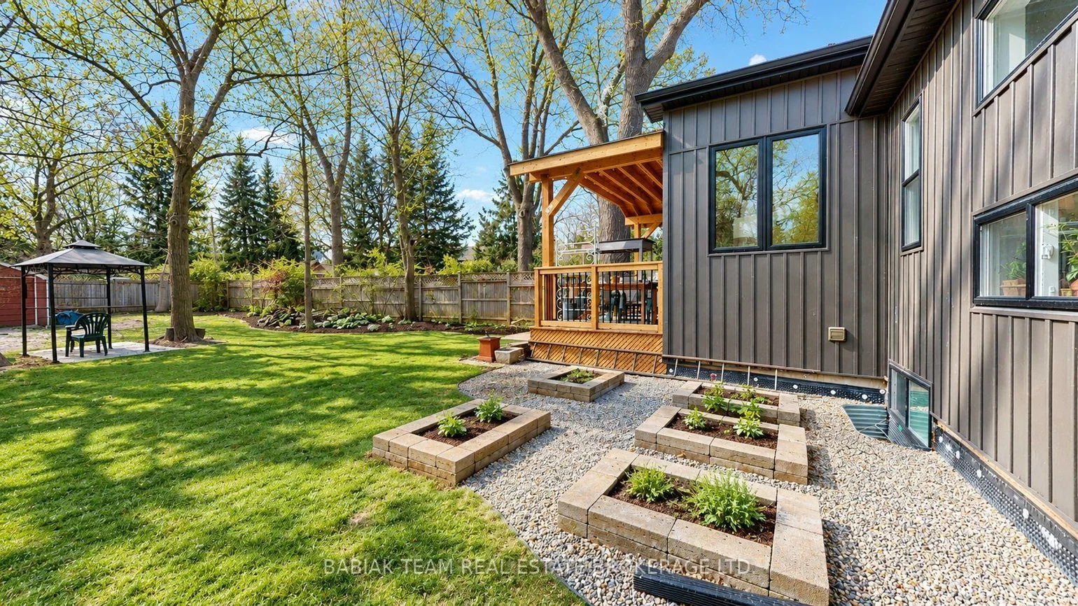 90, Burnhamthorpe, Islington-City Centre West, Toronto