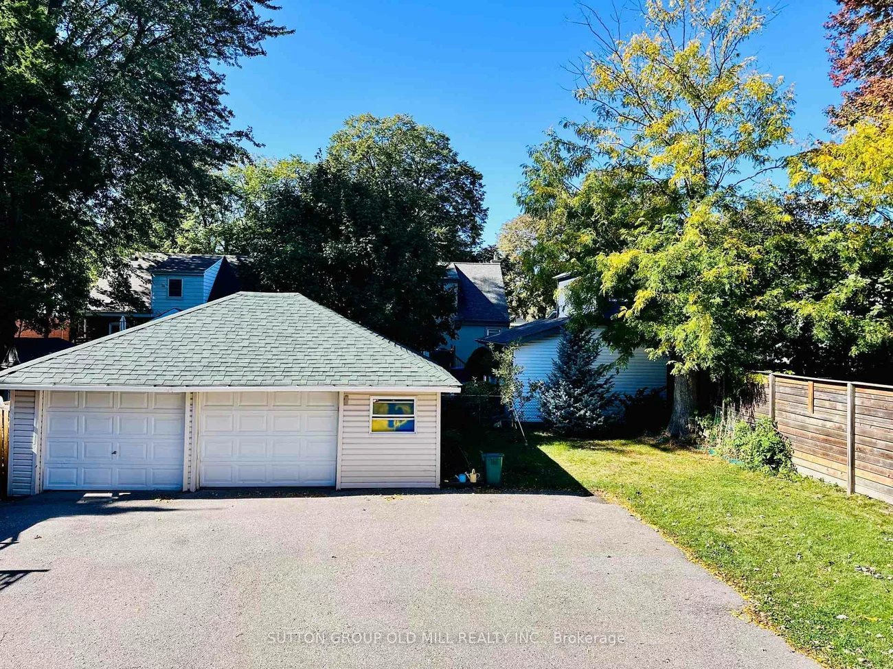 232, Aldercrest, Alderwood, Toronto