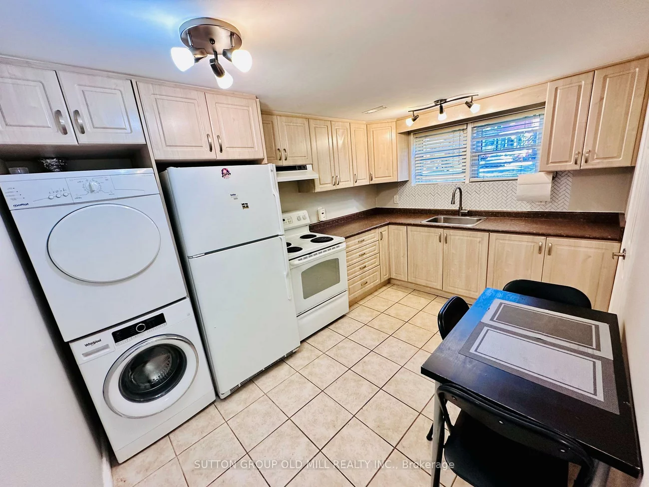 232, Aldercrest, Alderwood, Toronto