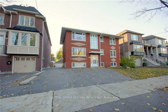 232, Aldercrest, Alderwood, Toronto