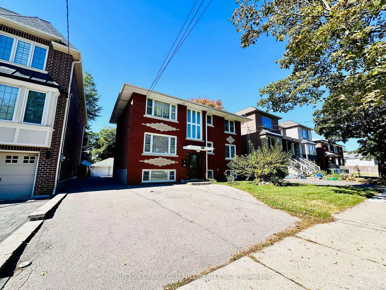 232, Aldercrest, Alderwood, Toronto