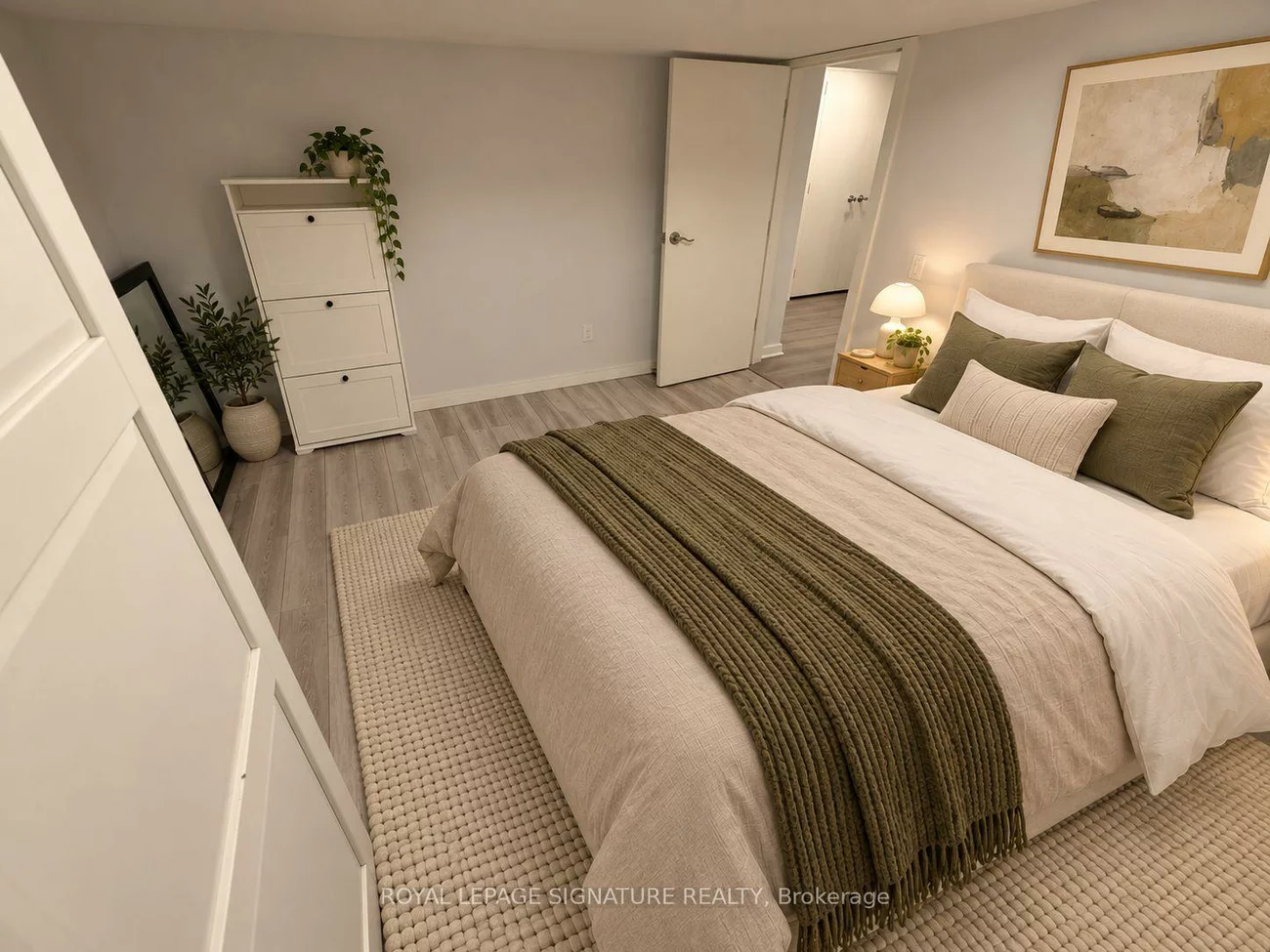 289, Beta, Alderwood, Toronto