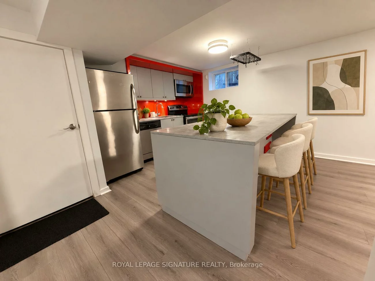289, Beta, Alderwood, Toronto