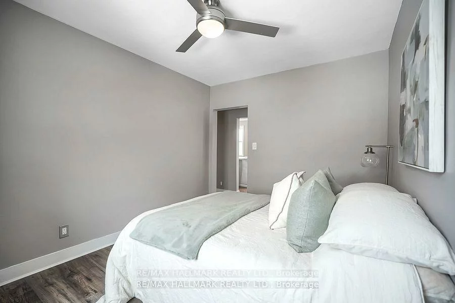 6, Thirty First, Long Branch, Toronto