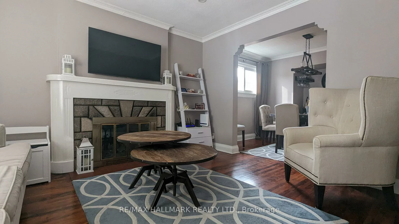 342, Whitmore, Briar Hill-Belgravia, Toronto