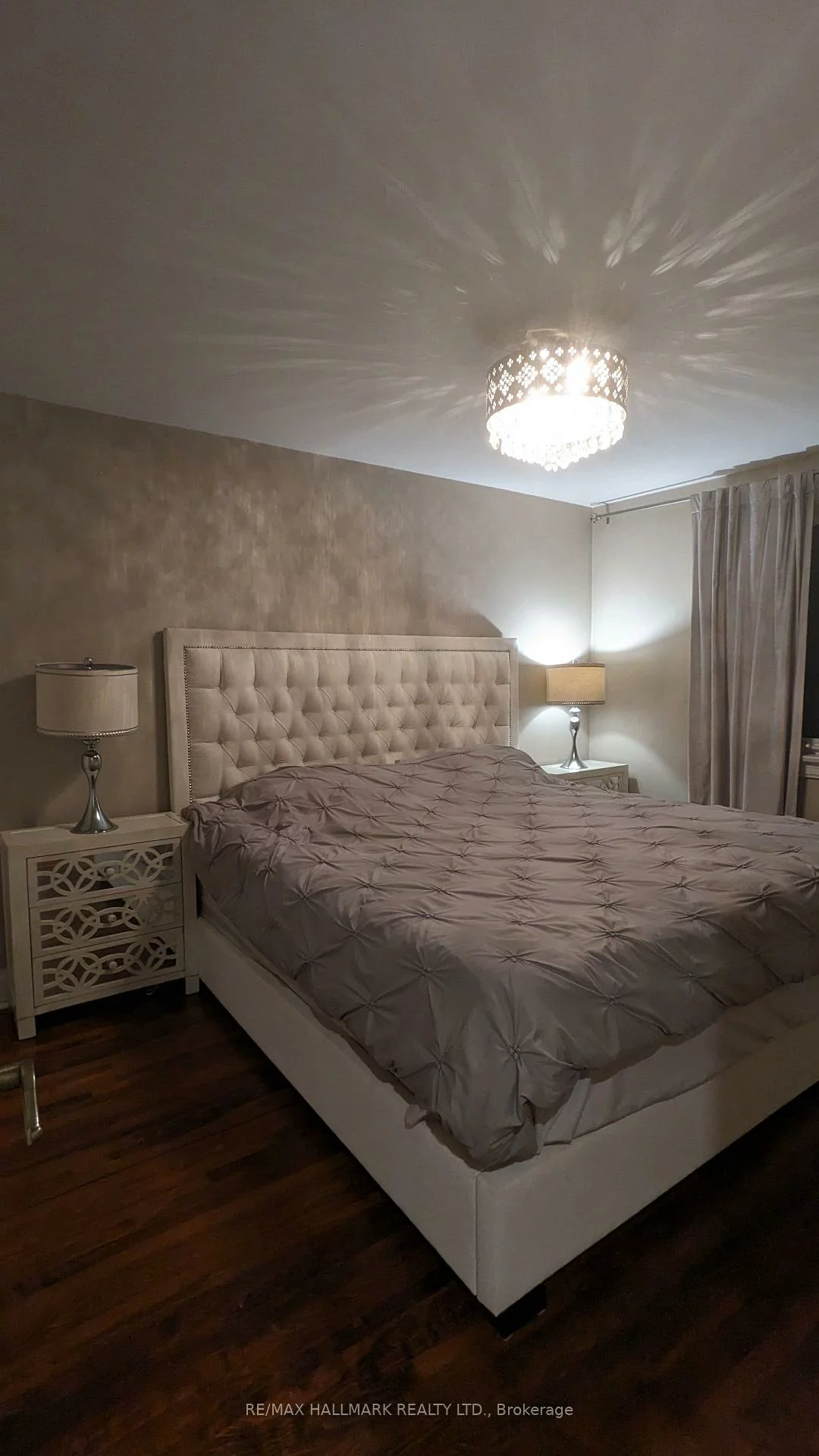 342, Whitmore, Briar Hill-Belgravia, Toronto