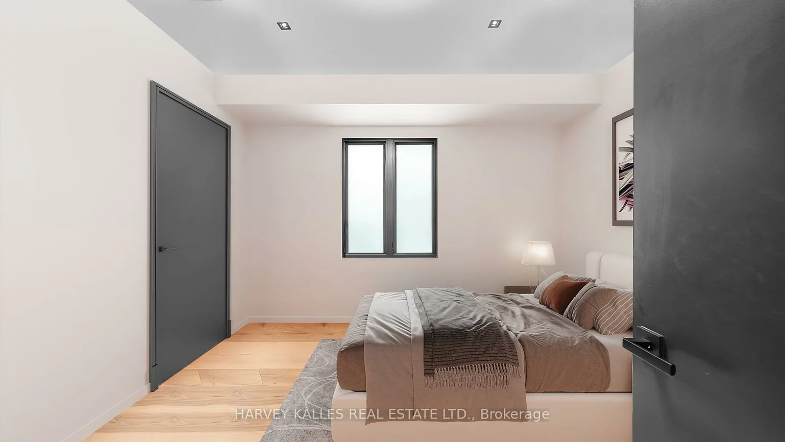 4, Douglas, Leaside, Toronto