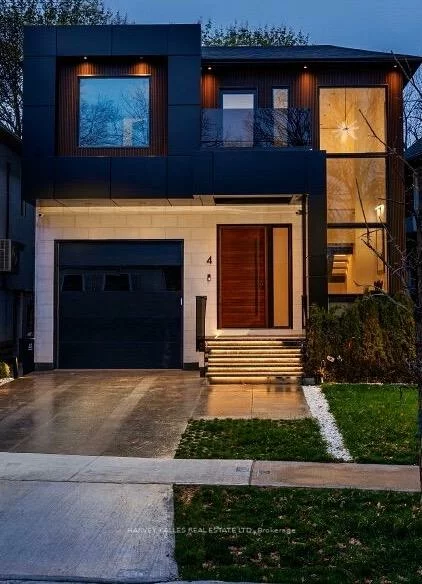 4, Douglas, Leaside, Toronto