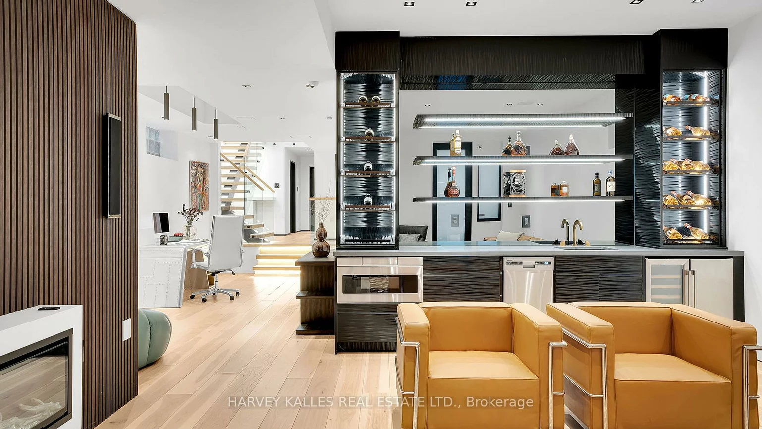 4, Douglas, Leaside, Toronto