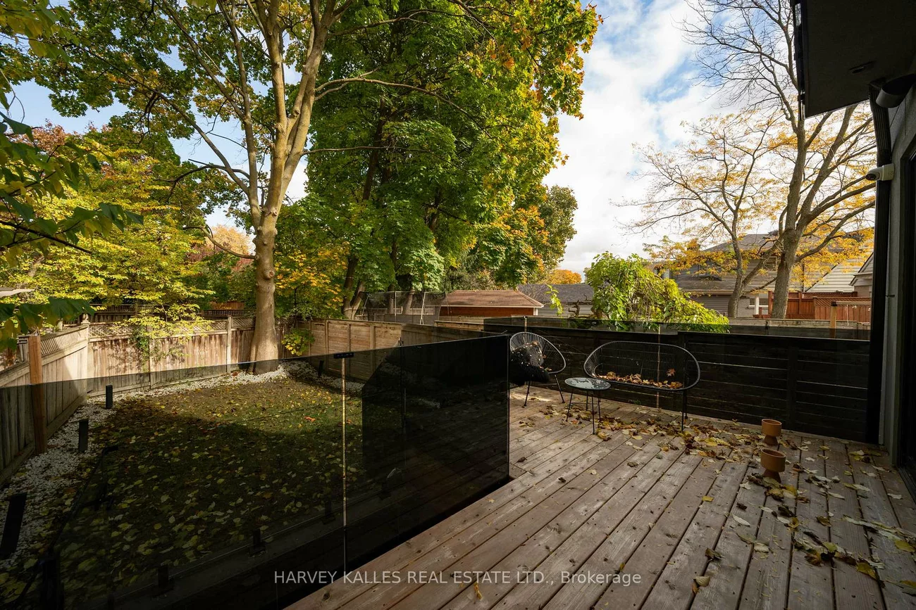 4, Douglas, Leaside, Toronto
