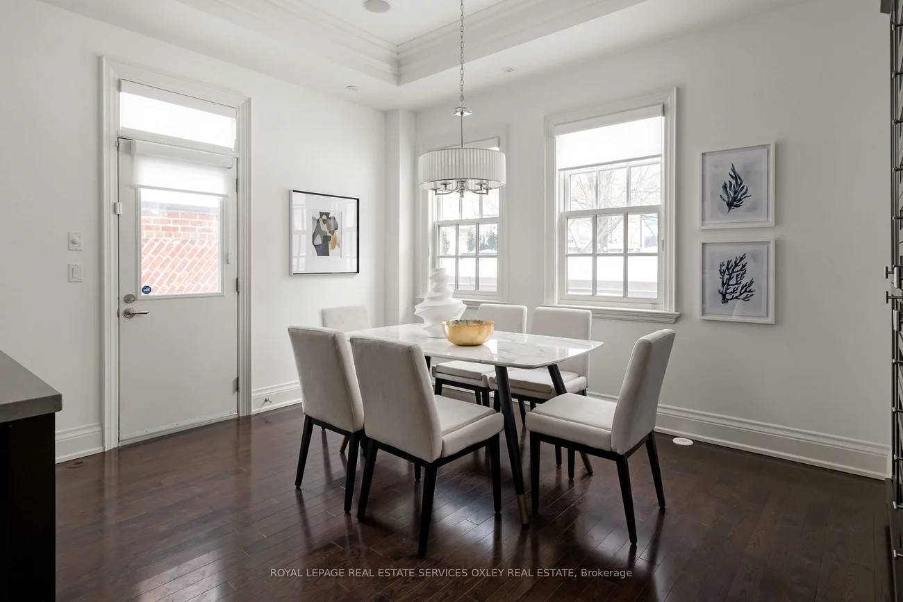 22, Birch, Yonge-St. Clair, Toronto