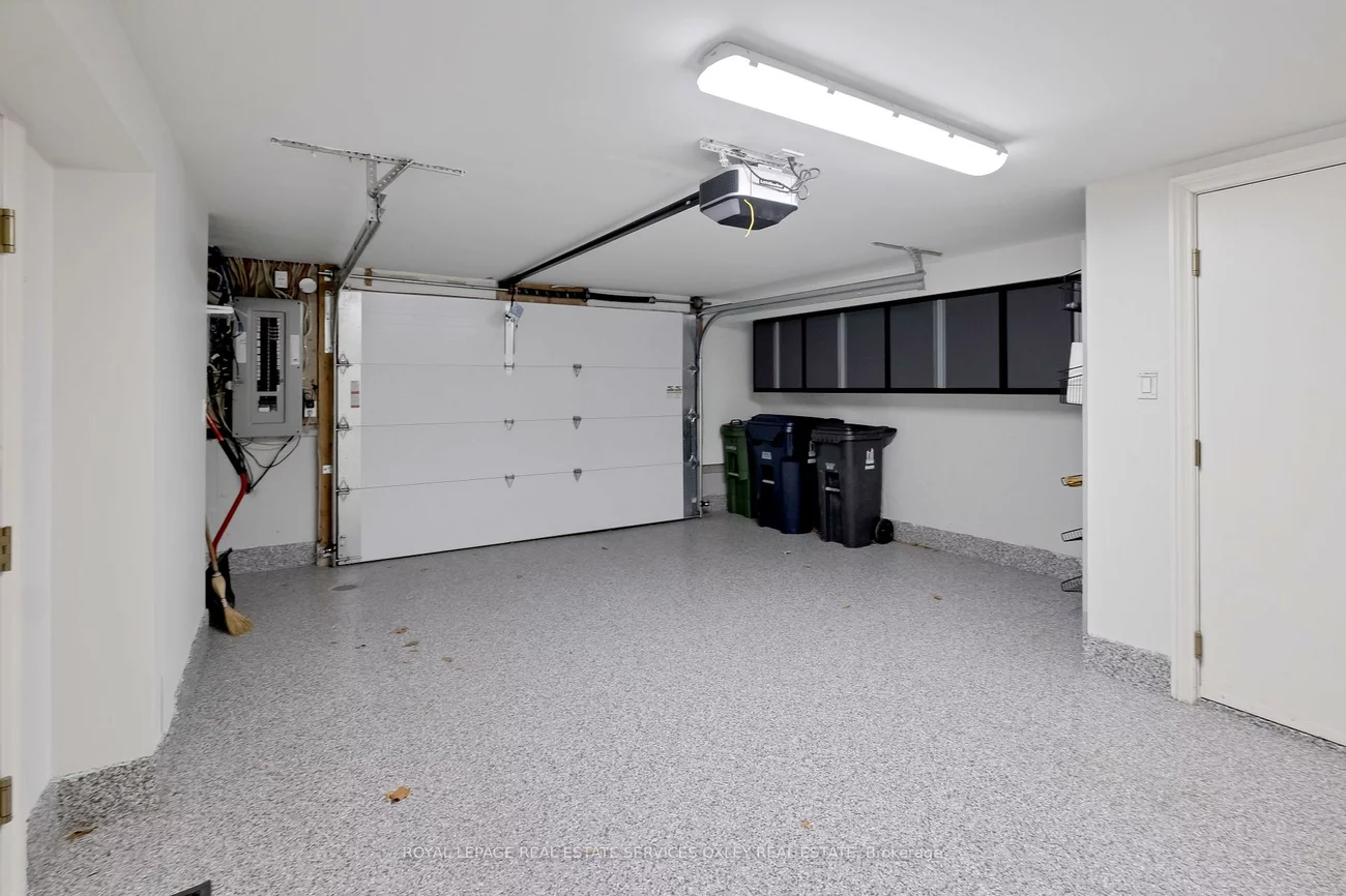 22, Birch, Yonge-St. Clair, Toronto