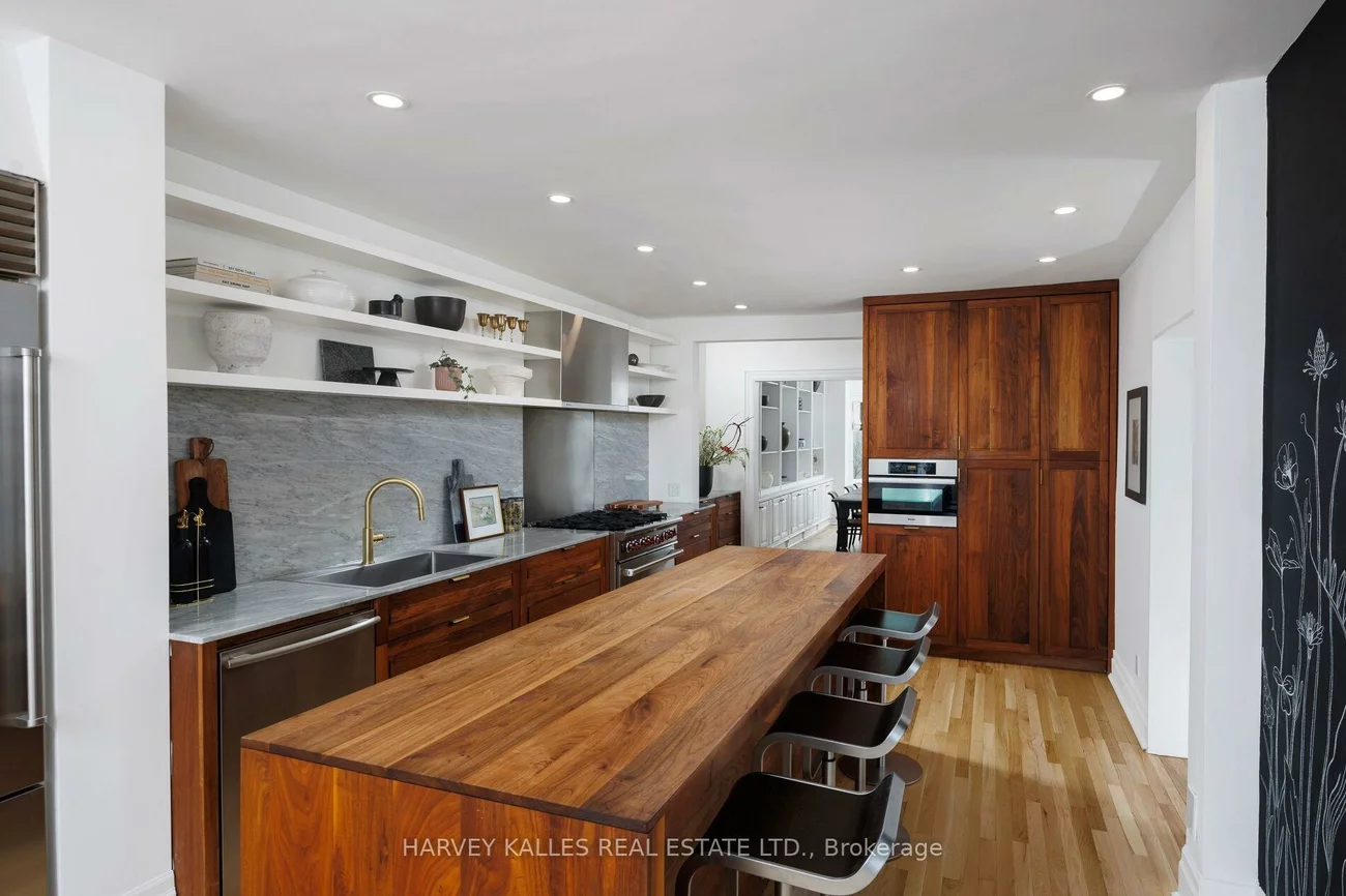 11, Hawthorn, Rosedale-Moore Park, Toronto