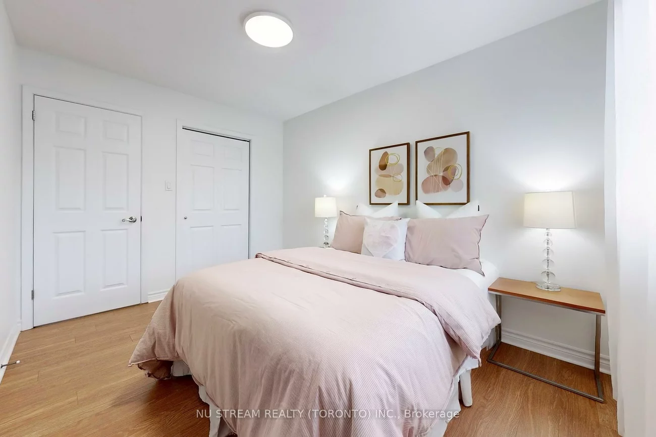 196, Robert Hicks, Westminster-Branson, Toronto