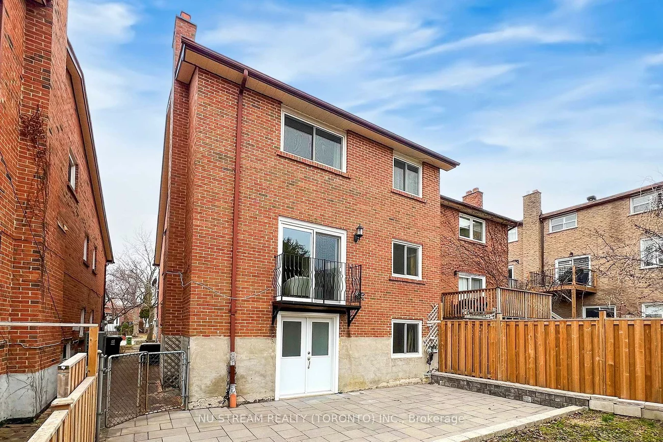 196, Robert Hicks, Westminster-Branson, Toronto