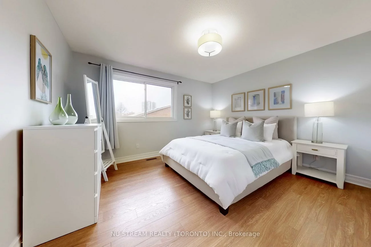 196, Robert Hicks, Westminster-Branson, Toronto