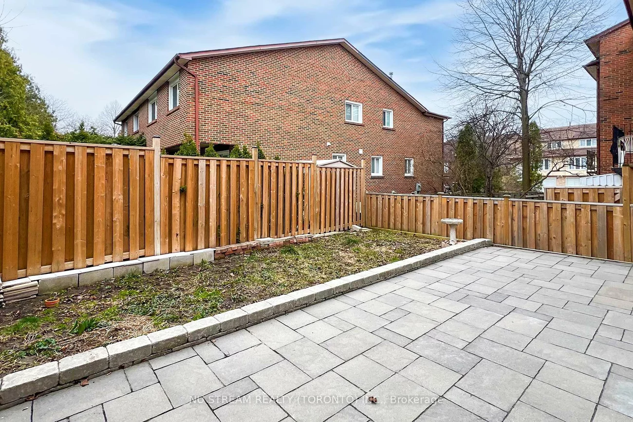 196, Robert Hicks, Westminster-Branson, Toronto