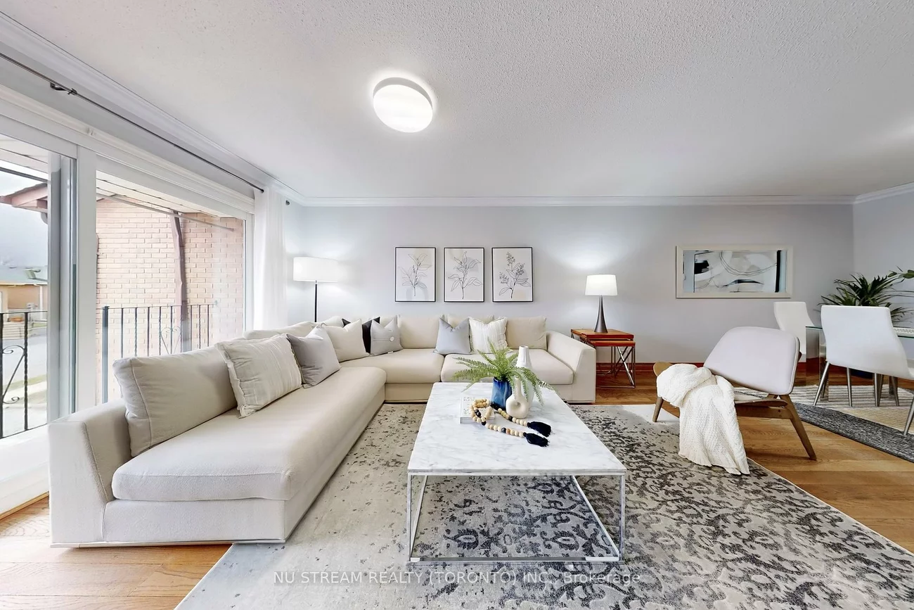 196, Robert Hicks, Westminster-Branson, Toronto