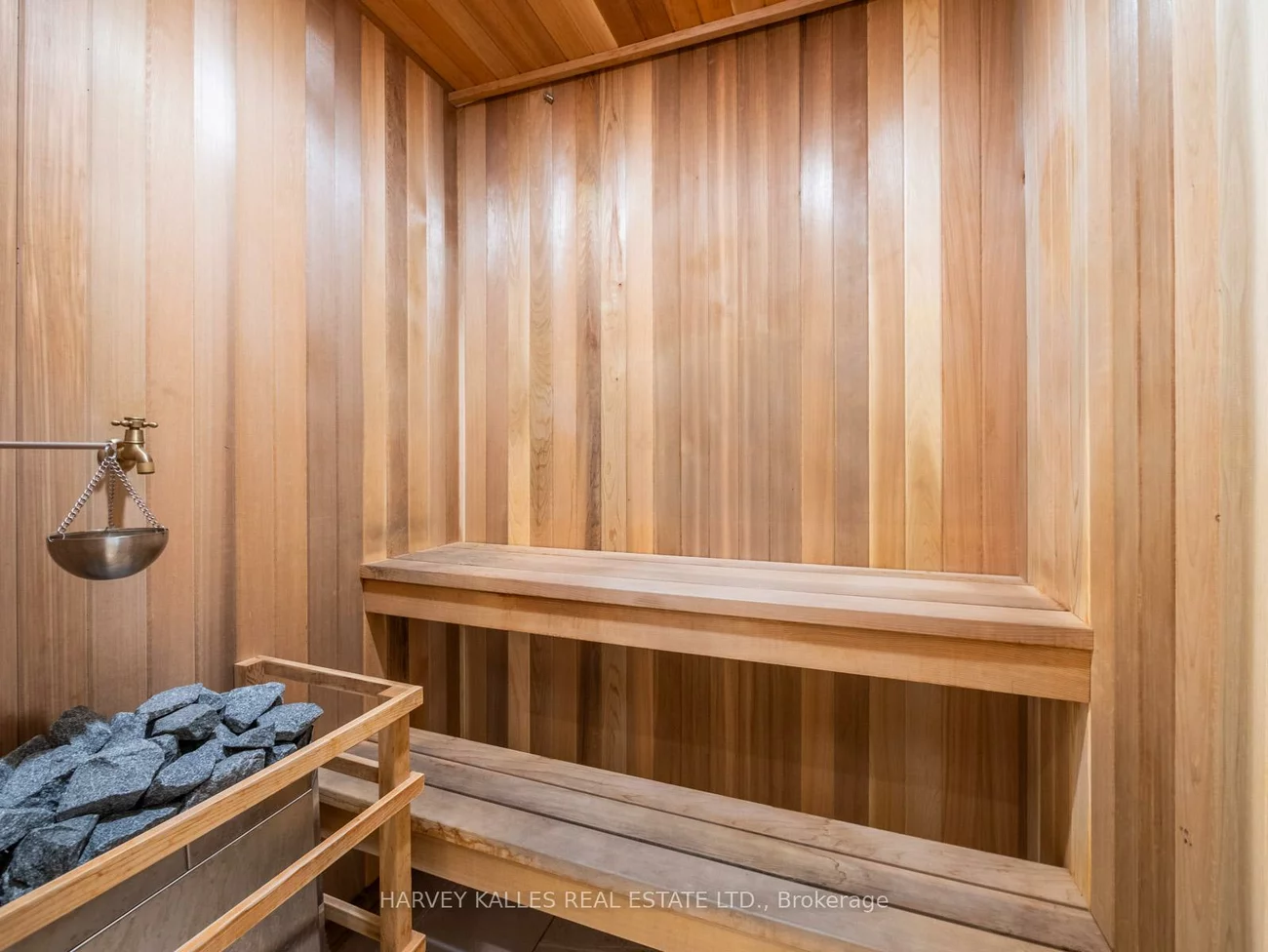 6, Hillholm, Forest Hill South, Toronto