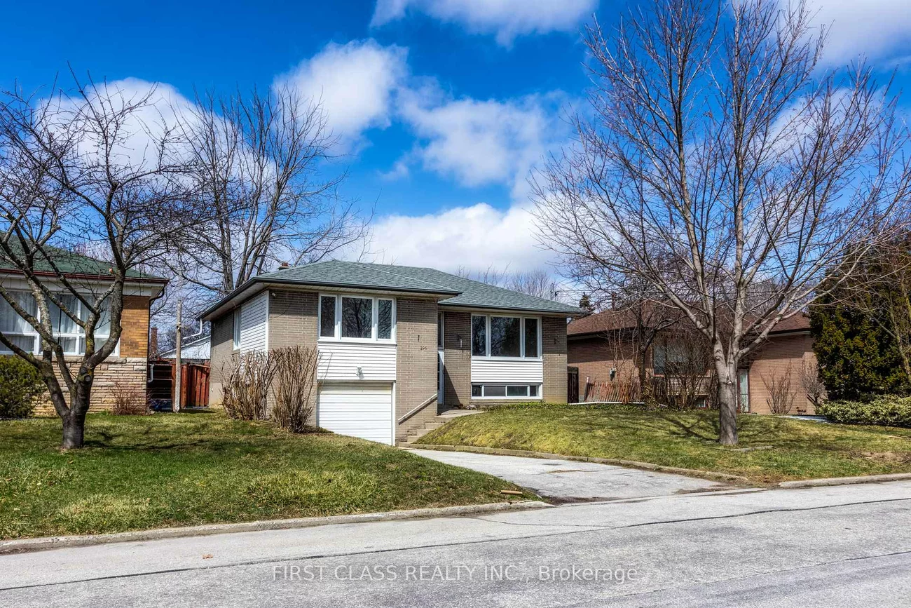 196, Acton, Bathurst Manor, Toronto