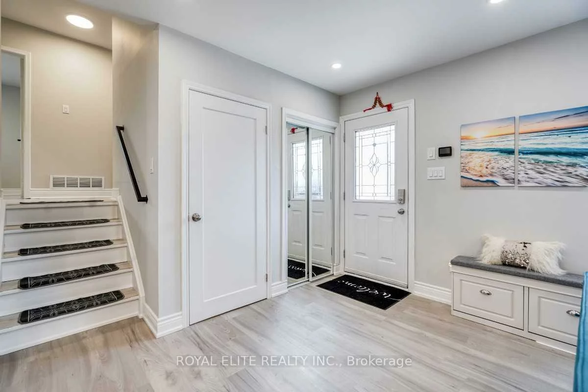 2, Lesgay, Don Valley Village, Toronto
