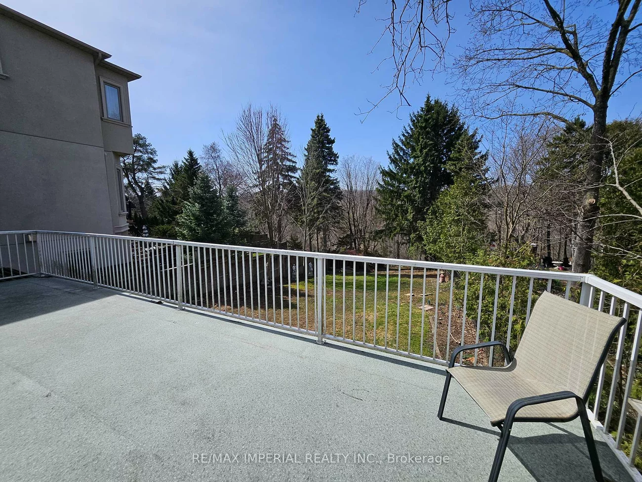 76, Gwendolen, Lansing-Westgate, Toronto