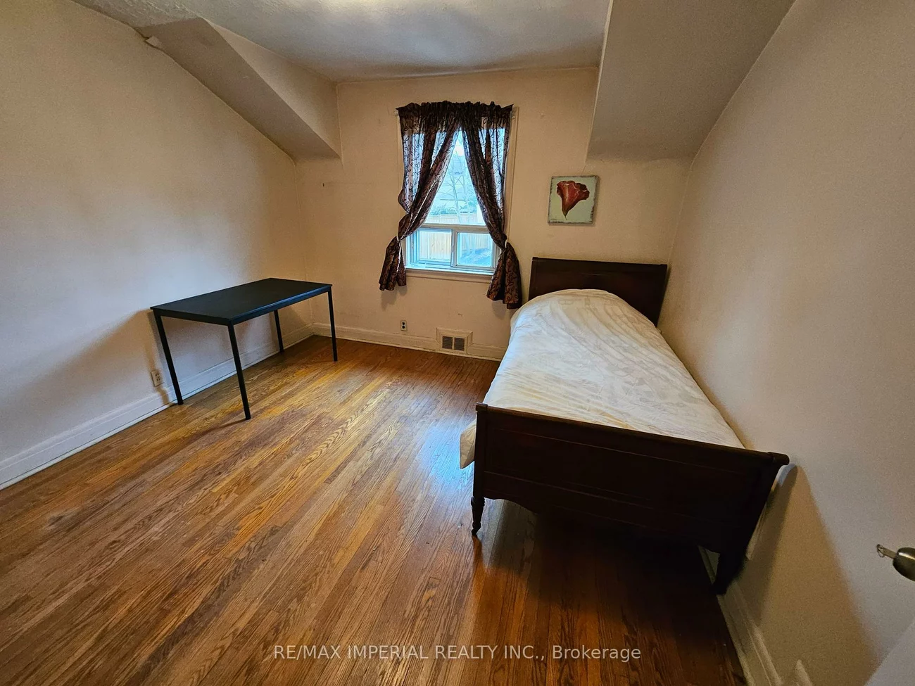 76, Gwendolen, Lansing-Westgate, Toronto