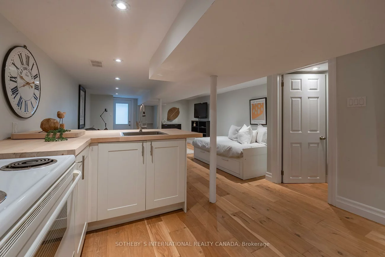 64, Foxley, Trinity-Bellwoods, Toronto